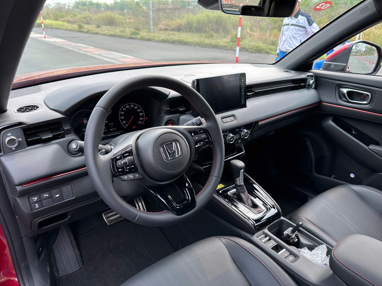 Review xe Honda hr-v - 8